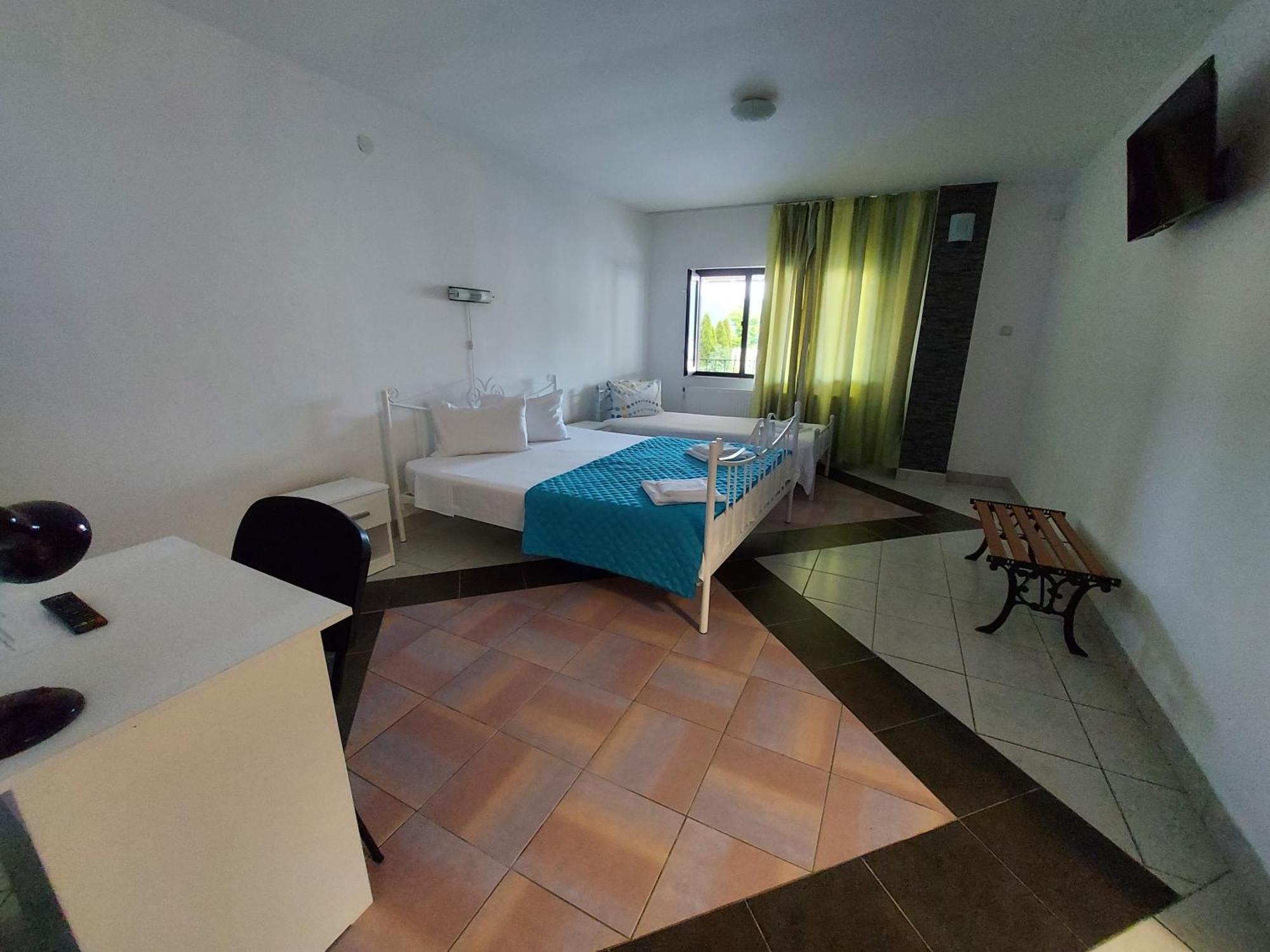 Casa Geppo - Camere De Inchiriat Ieşelniţa Exteriör bild